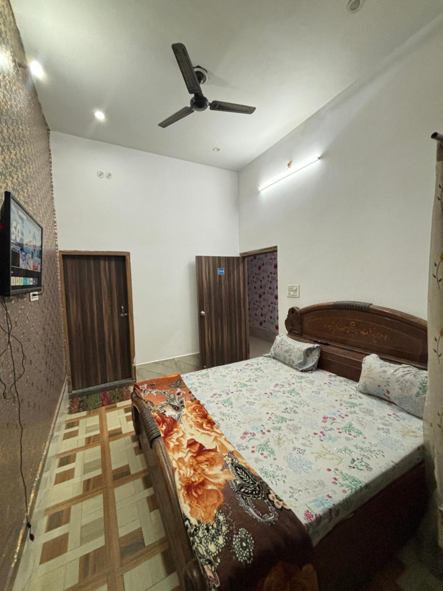 Balaji Homestay Mathura In Vrindavan المظهر الخارجي الصورة