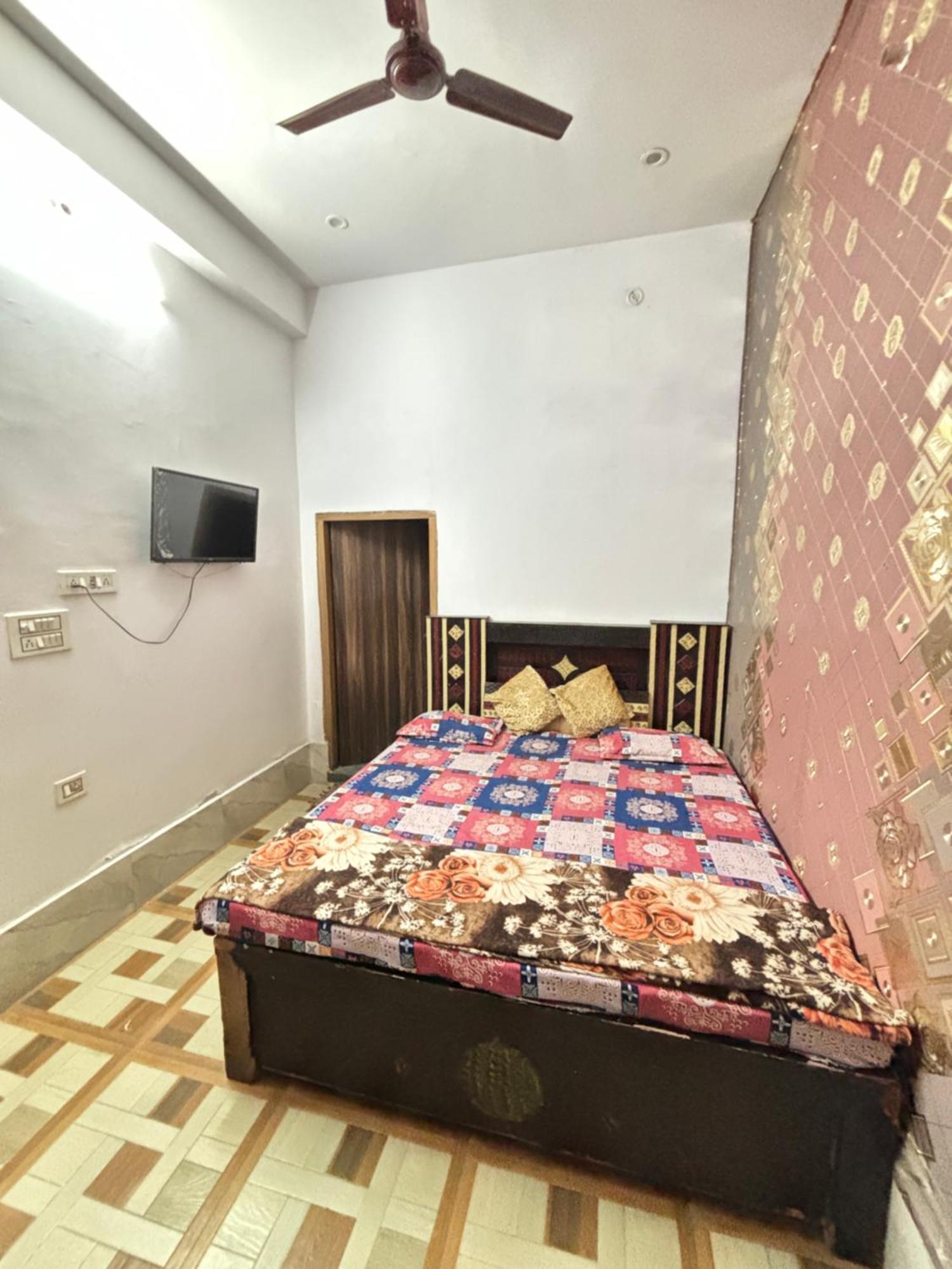 Balaji Homestay Mathura In Vrindavan المظهر الخارجي الصورة